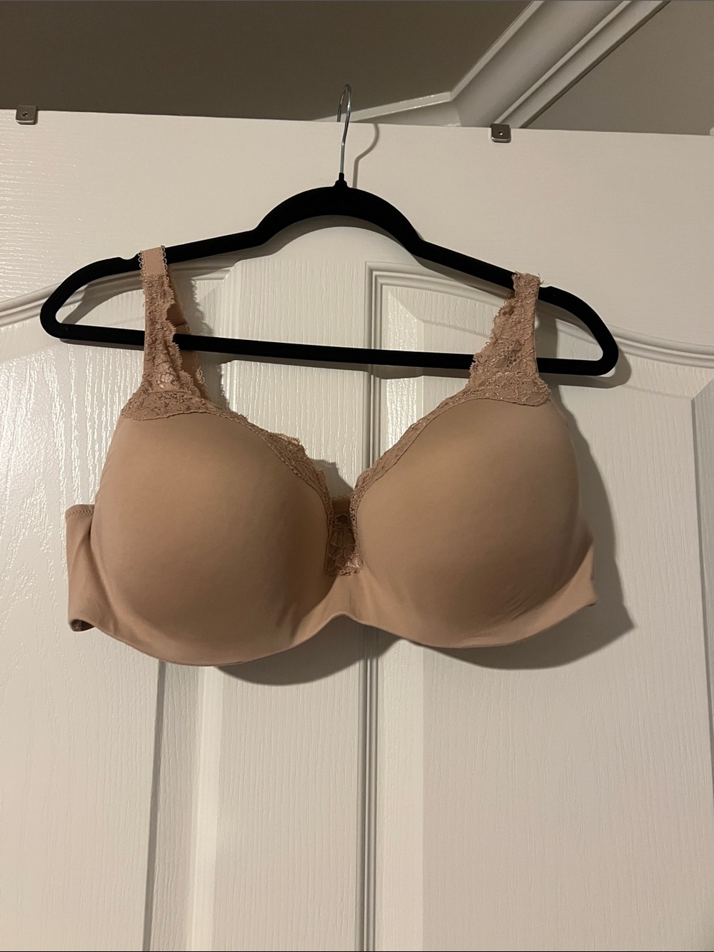 Everyday Lace-Trim Seamless T-Shirt Bra in Nude